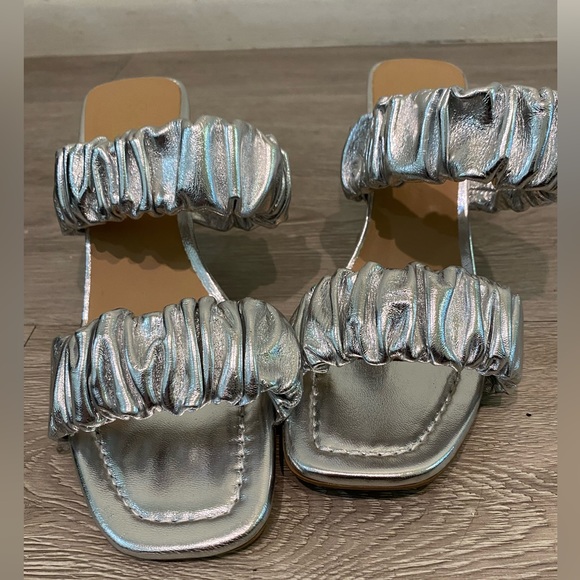 Seychelles Shoes - Silver Seychelles Heels